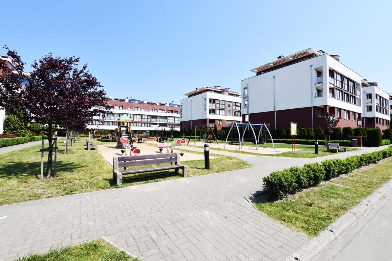 Apartament O2 - Osiedle Jantar Kołobrzeg Exteriör bild